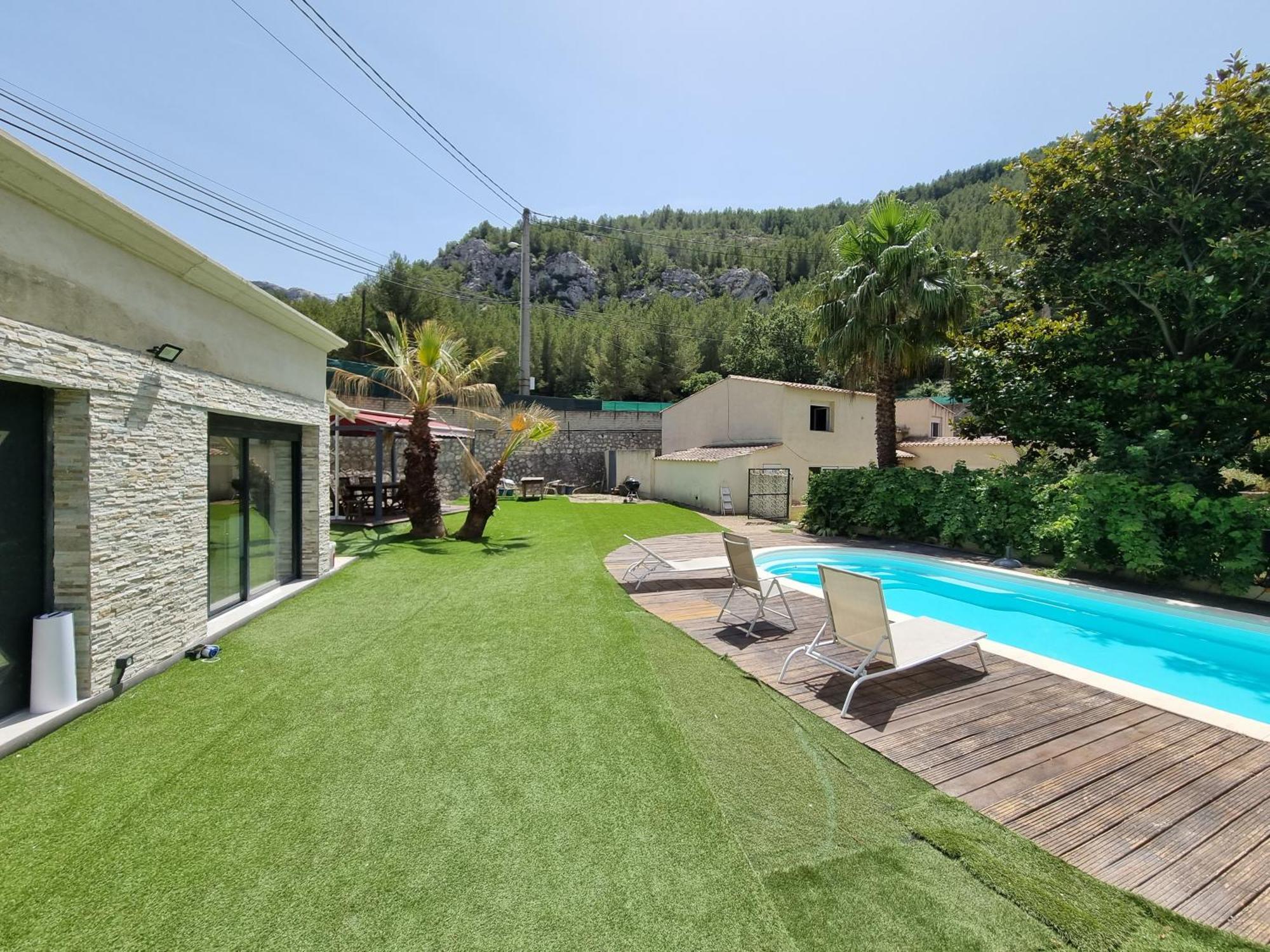 Villa Neuve Avec Piscine Privee Parc Des Calanques 15Min Velodrome Марсилия Екстериор снимка